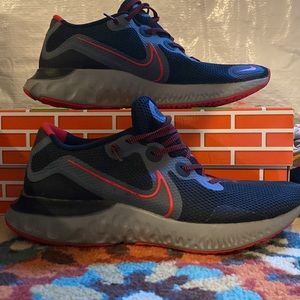 Nike react trainer shoes. Size 12